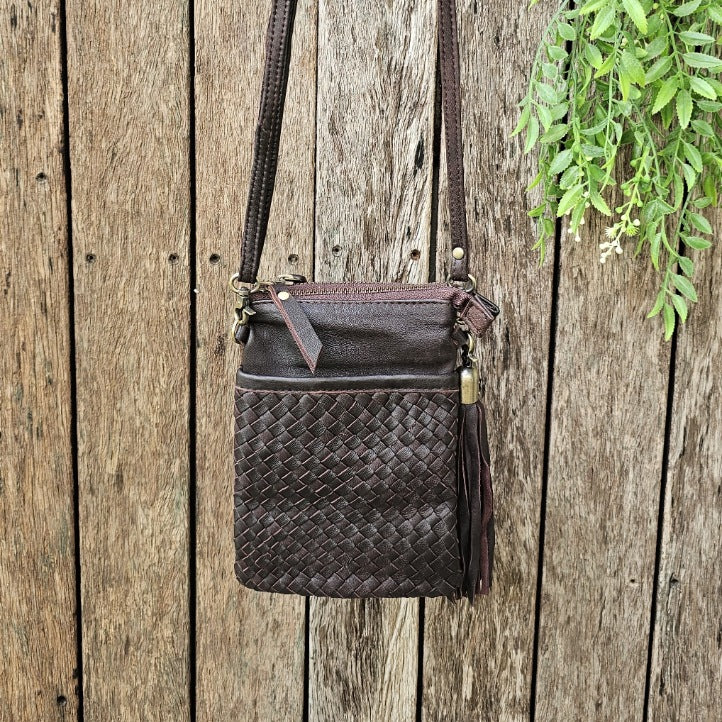 Antique-Brown